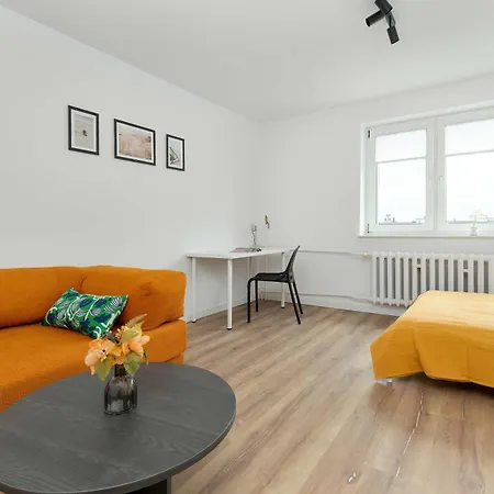 Spacious In For 6 People By Renters Appartamento *