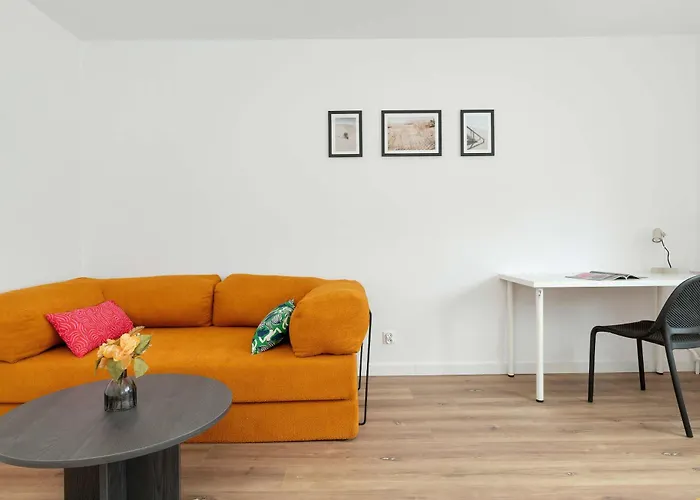 Spacious In For 6 People By Renters * Gdynia