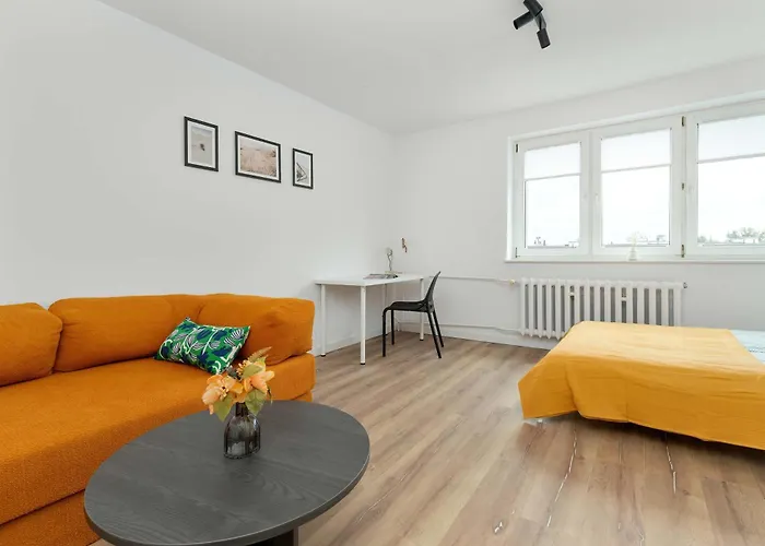 Spacious In For 6 People By Renters Apartment *